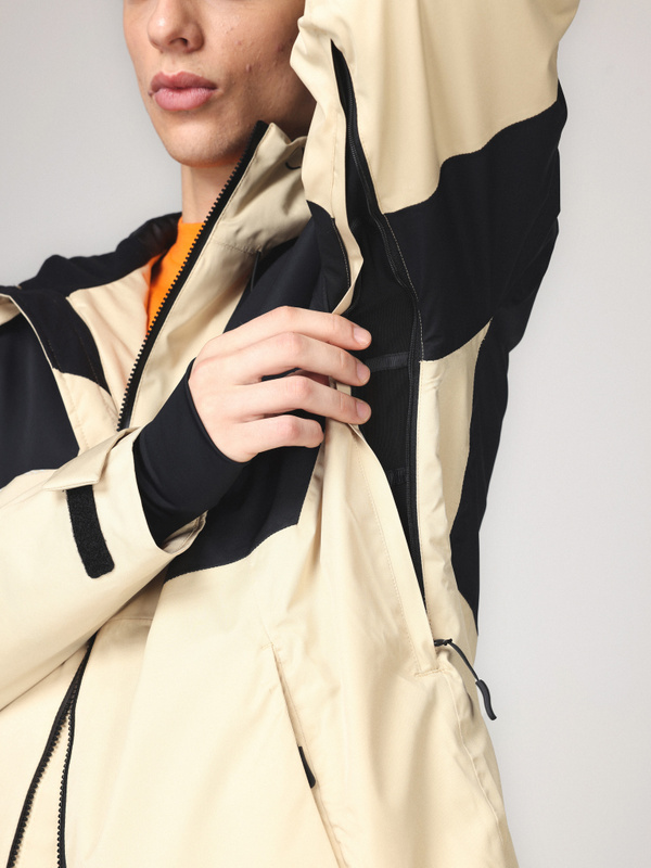 Full Zip Jkt Beige AW23 | Beyond Medals