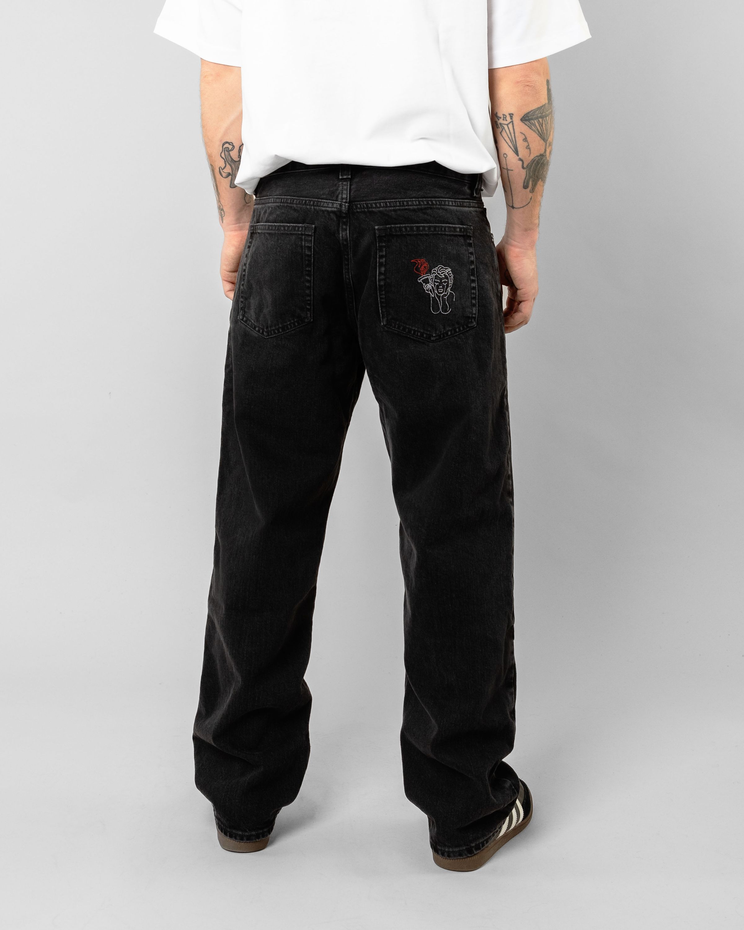 Loose Jeans