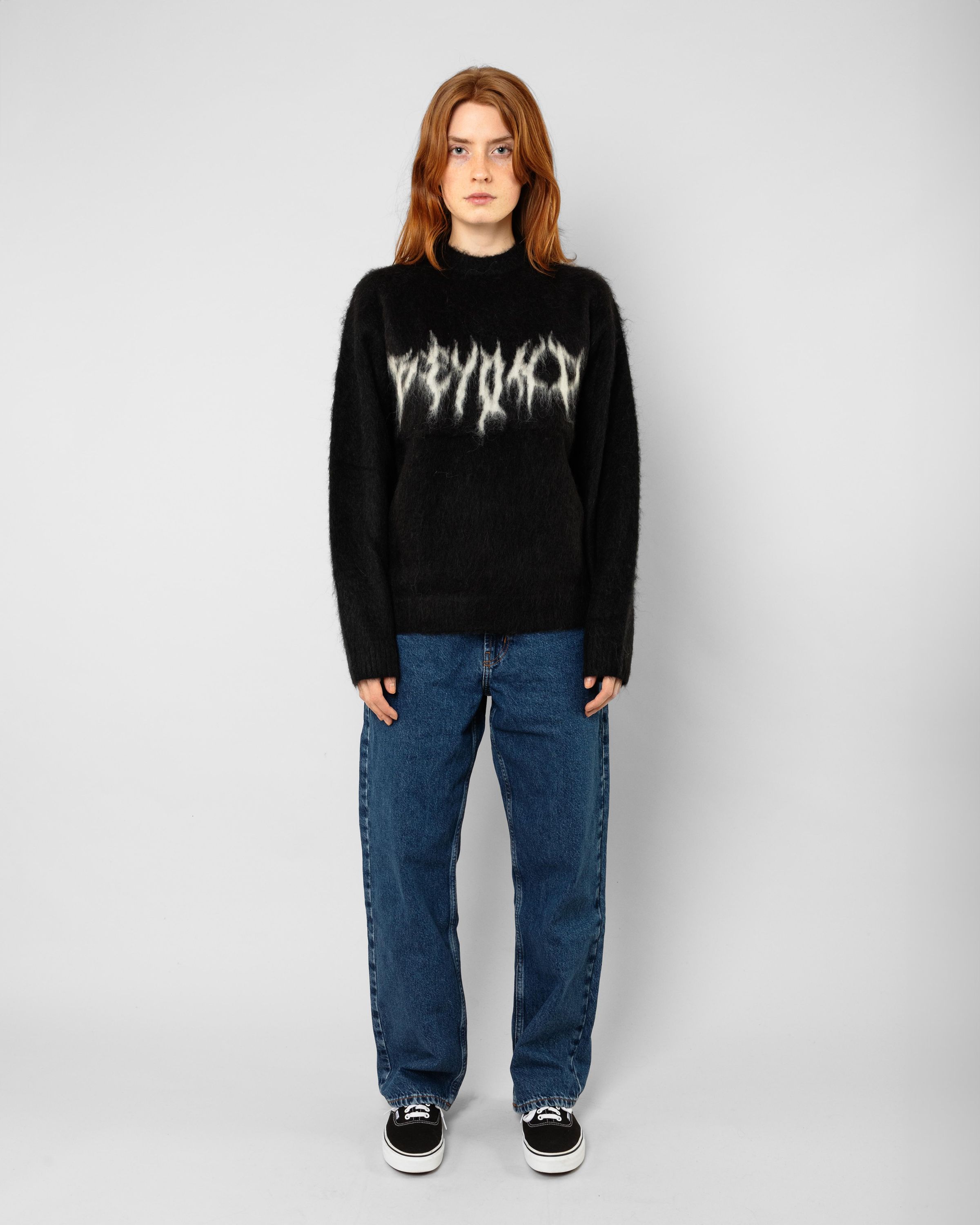 EVERYDAY I LIKE ふわふわ Fluffy Sweater ブラック Fluffy Sweater | Beyond Medals