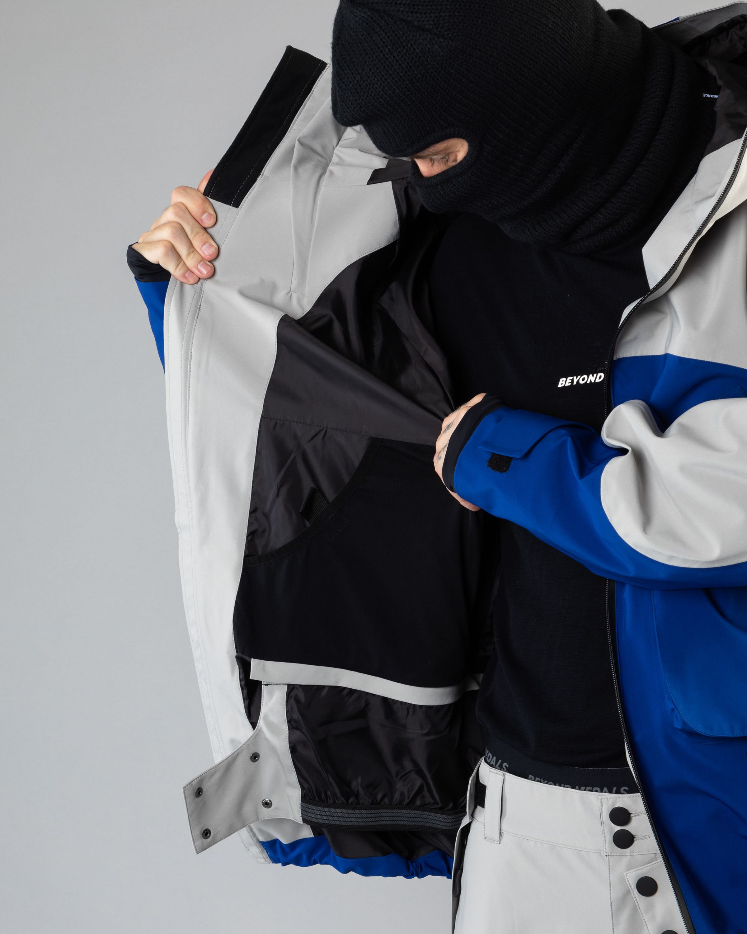 Beyond Medals X Nomadik Jacket 3L | Beyond Medals