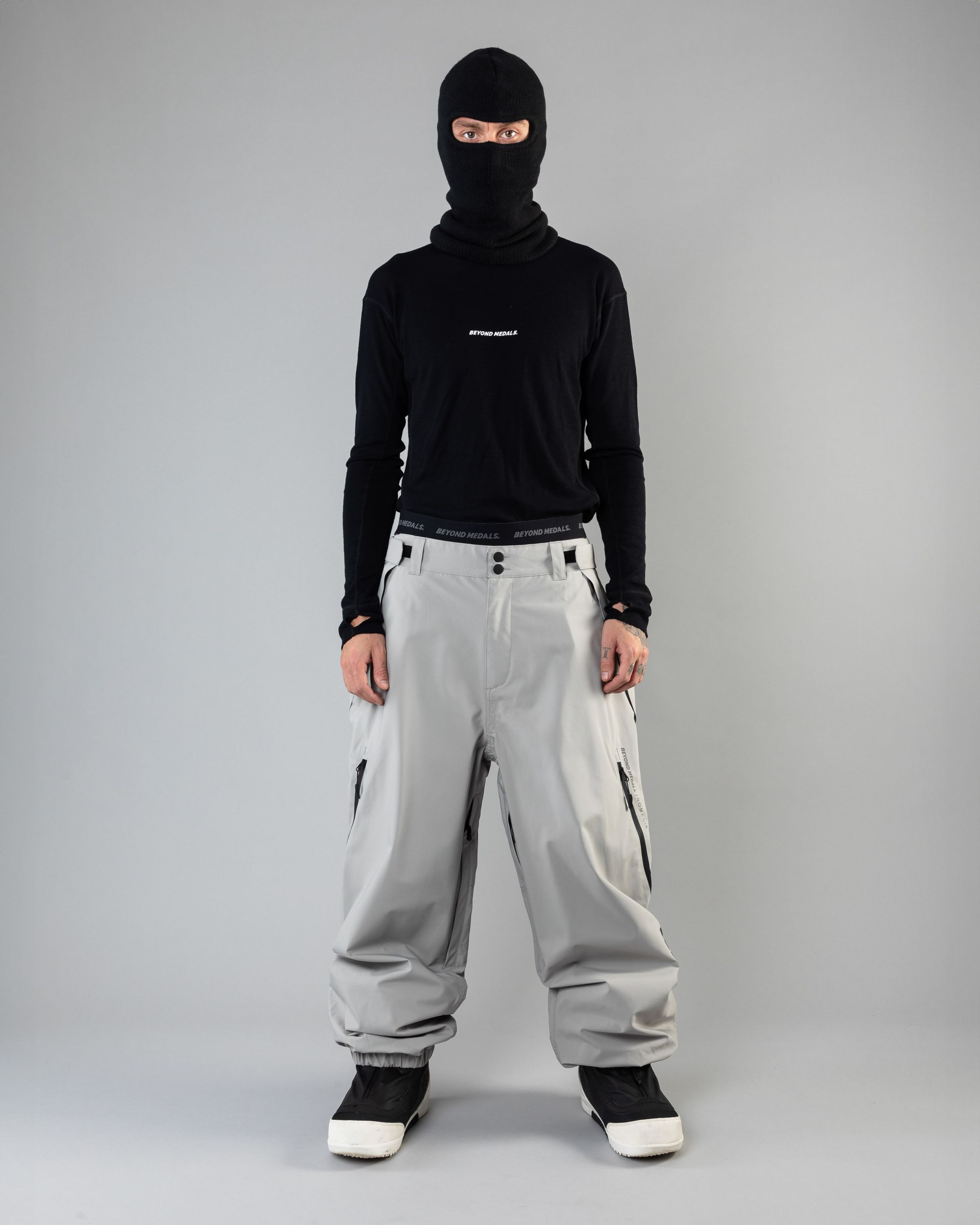 BEYOND MEDALS スノーボードウェア グレー Beyond Medals X Nomadik Pants 3L | Beyond Medals