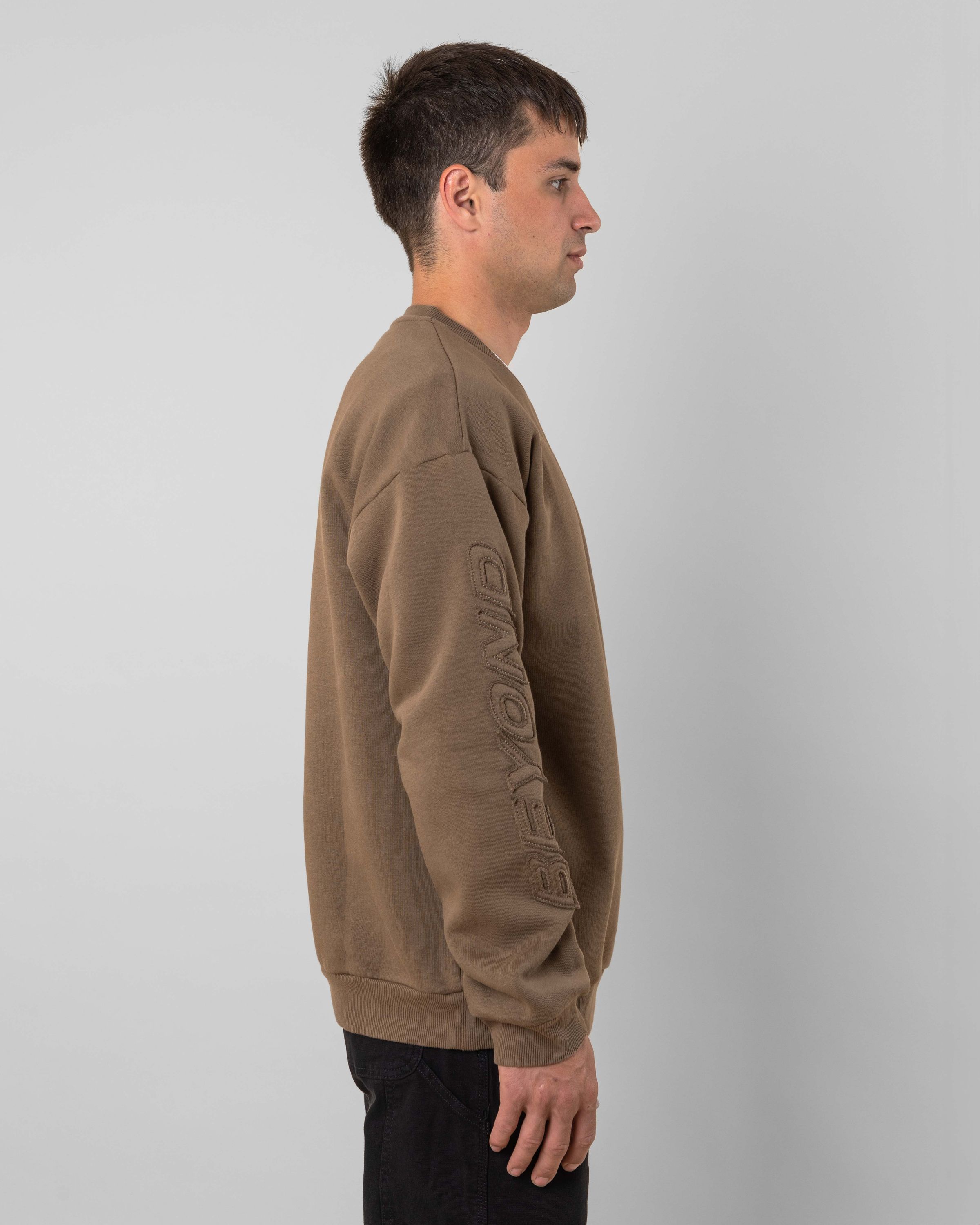 Incognito Crewneck
