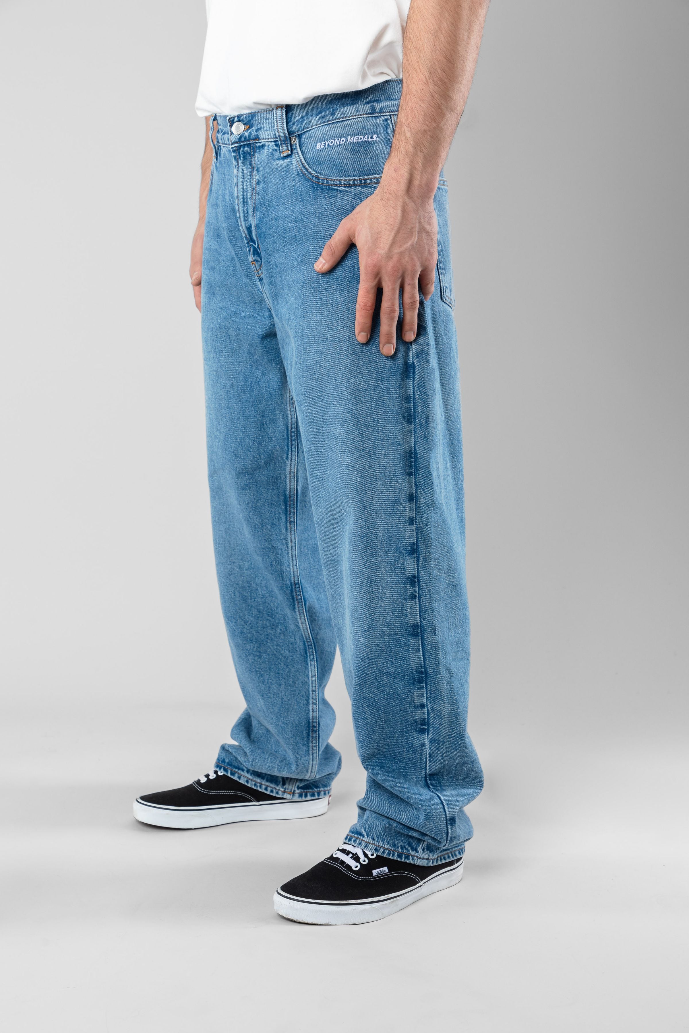 Loose Jeans