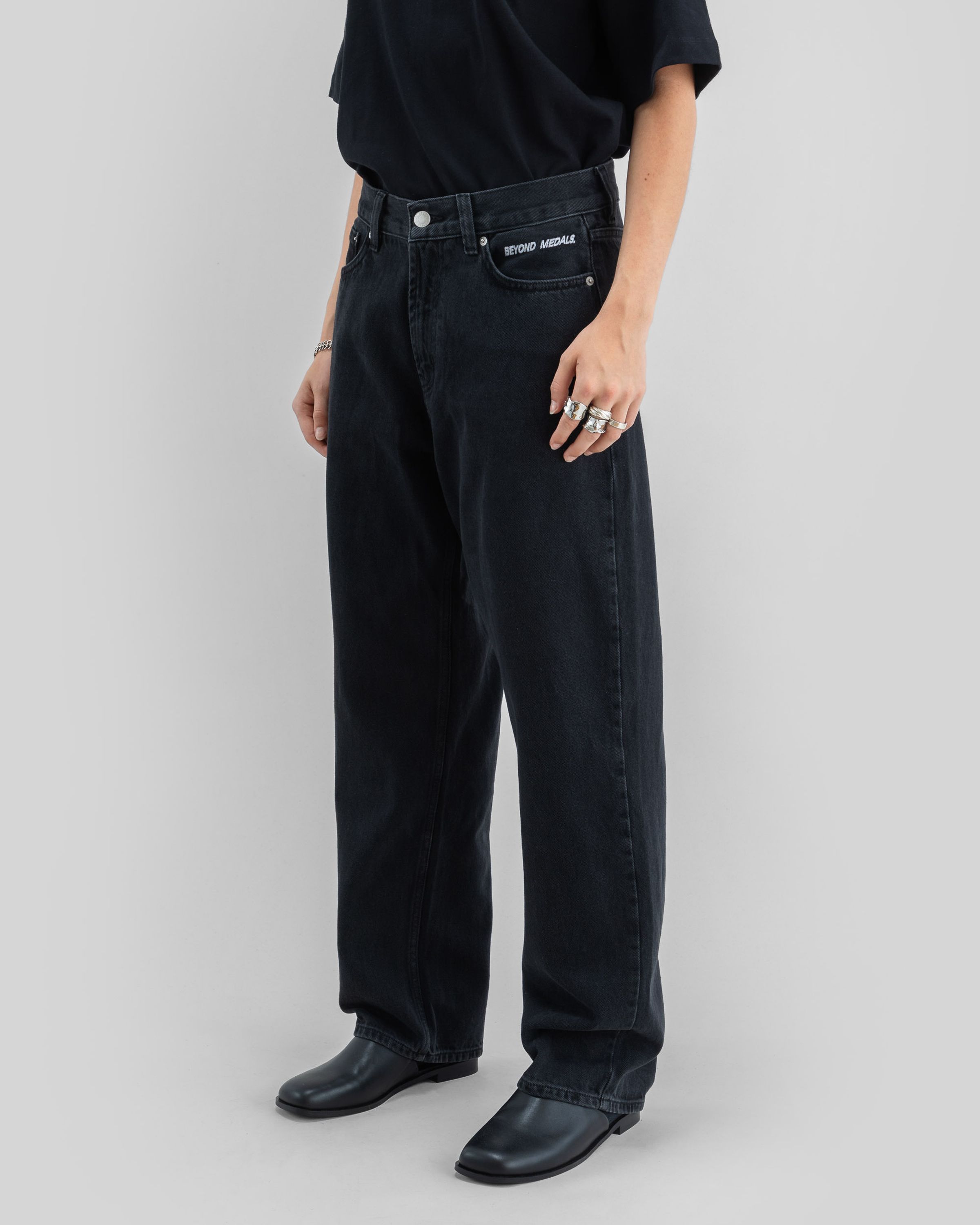 Loose Jeans