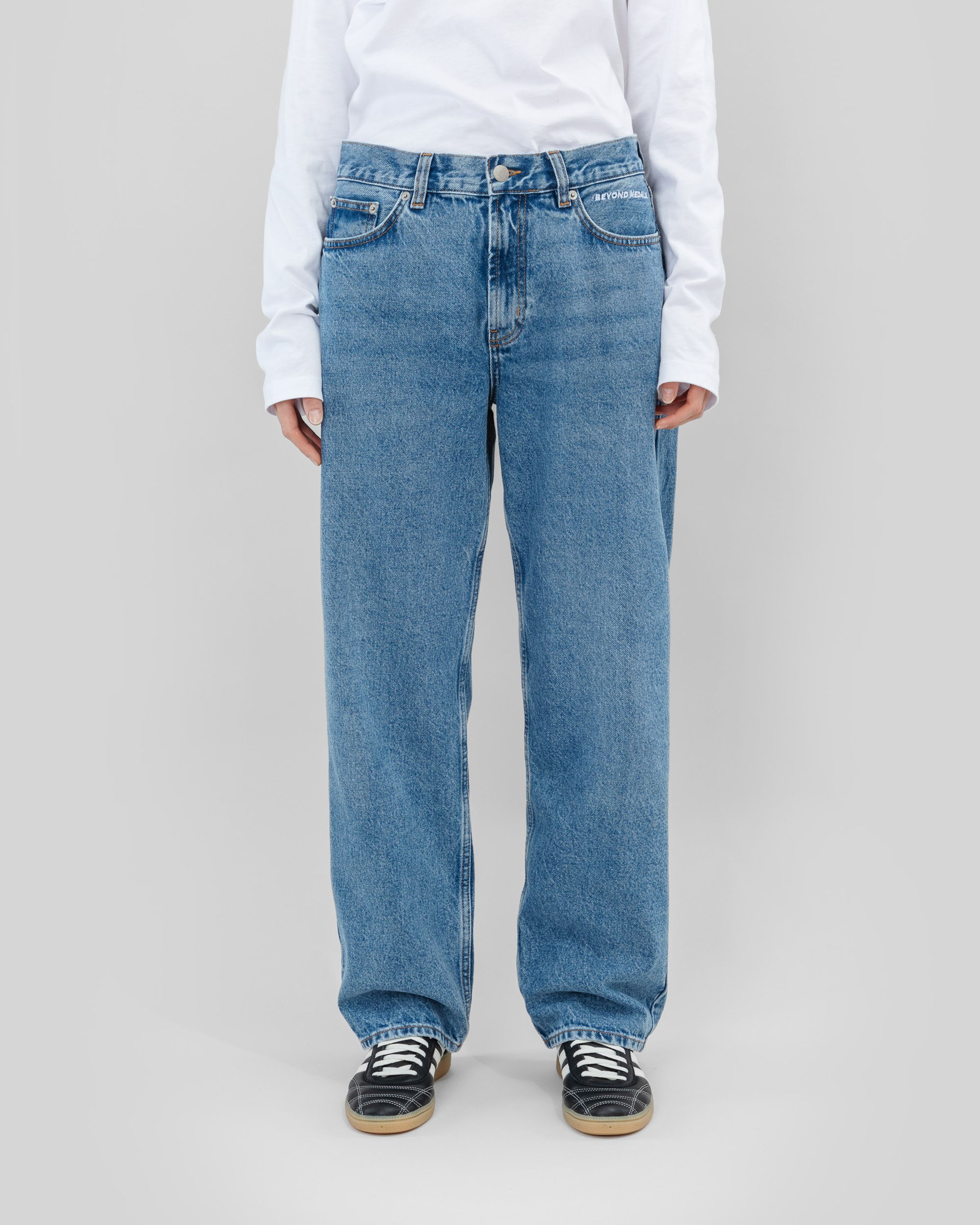 Loose Jeans
