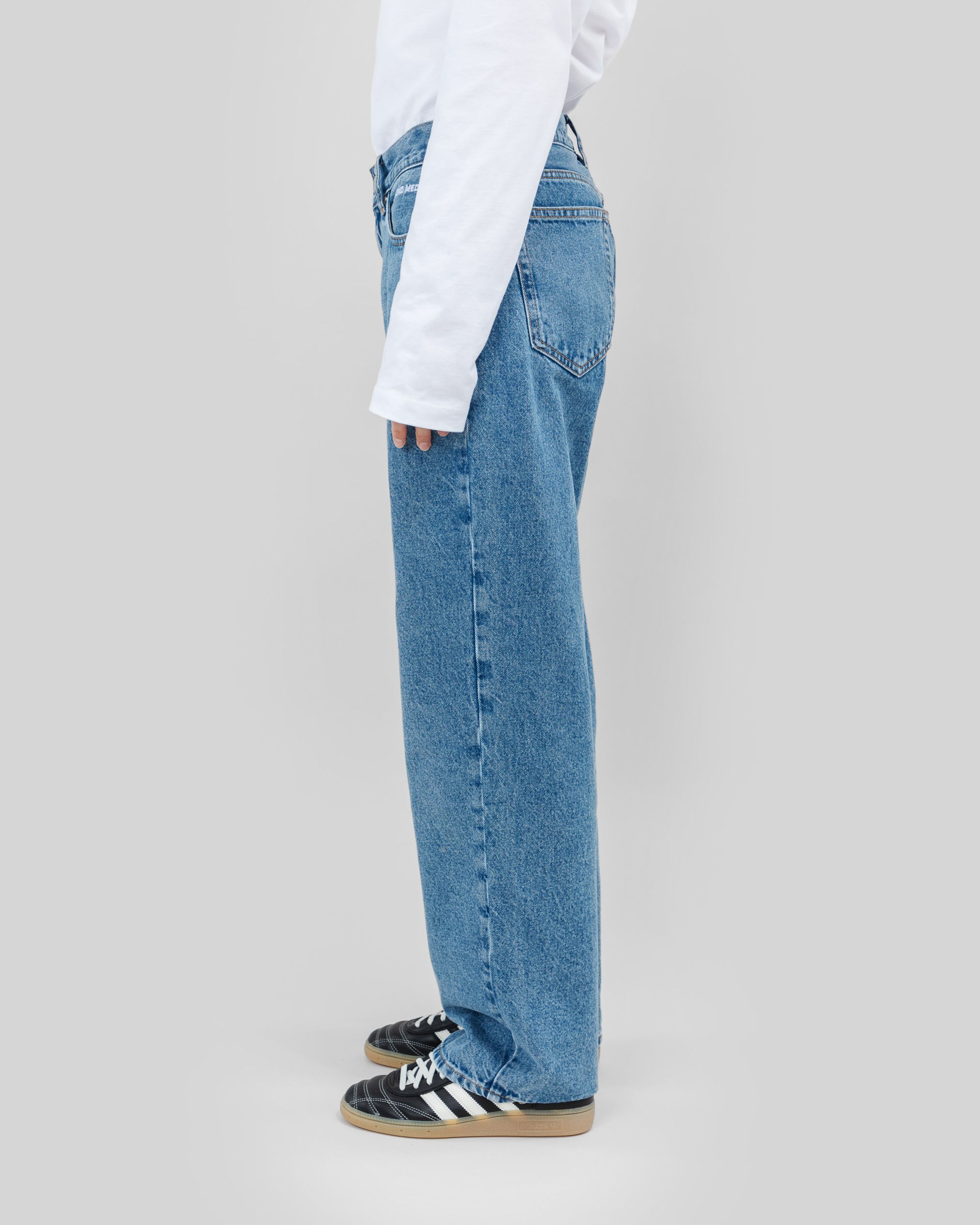 Loose Jeans