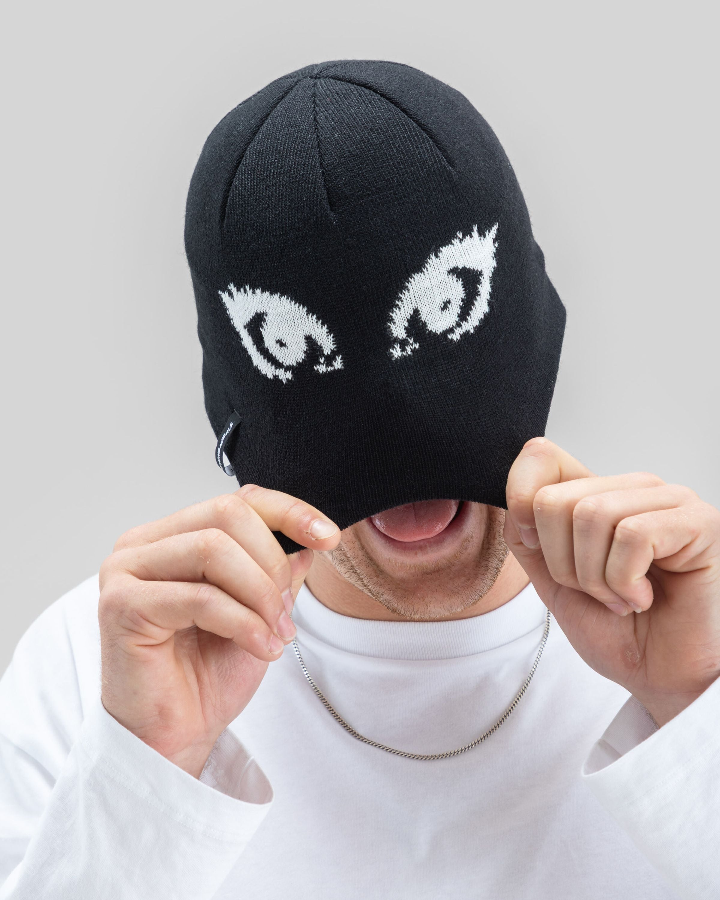Jacquard Beanie Eyes